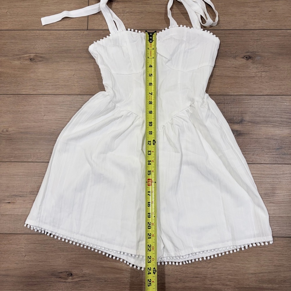 Romantic White Tie Shoulder Smocked Romper Breezy Feminine Summer S Cottagecore - Picture 8 of 10